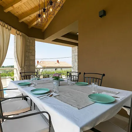 Сasa de vacaciones Traumhafte Mit Beheizbarem Privatpool, Outdoor-gym, Meerblick, In Umgebung Von Weinbergen *