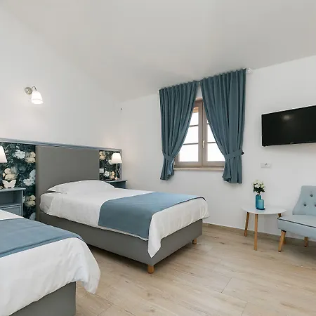 Traumhafte Mit Beheizbarem Privatpool, Outdoor-gym, Meerblick, In Umgebung Von Weinbergen *