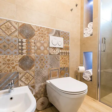 Traumhafte Mit Beheizbarem Privatpool, Outdoor-gym, Meerblick, In Umgebung Von Weinbergen