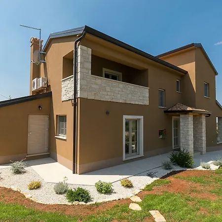 Traumhafte Mit Beheizbarem Privatpool, Outdoor-gym, Meerblick, In Umgebung Von Weinbergen Hébergement de vacances *